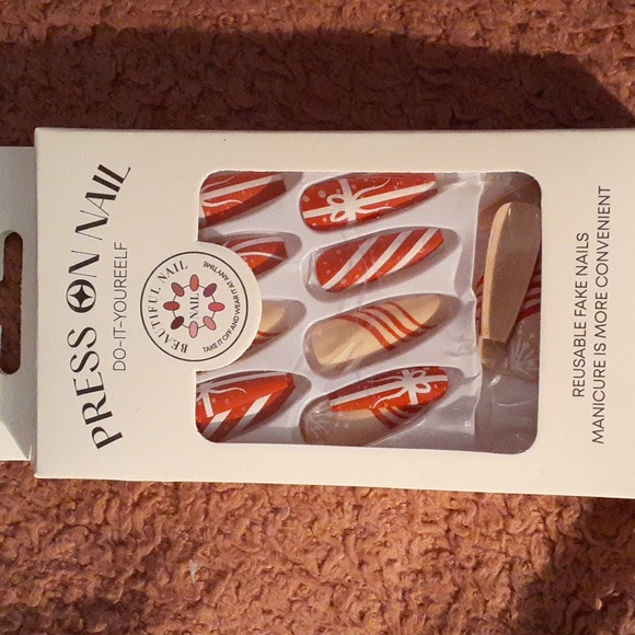 New Listing!! Brand New False Nails-L - Picture 1 of 1